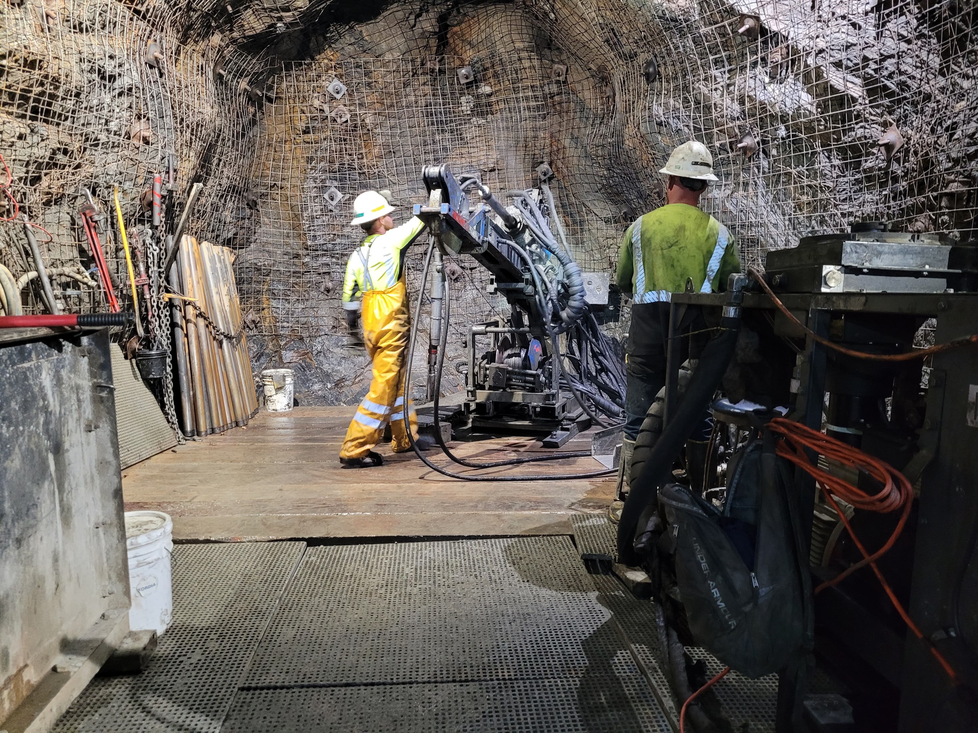 Sandvik DE 130 Underground Diamond Drill