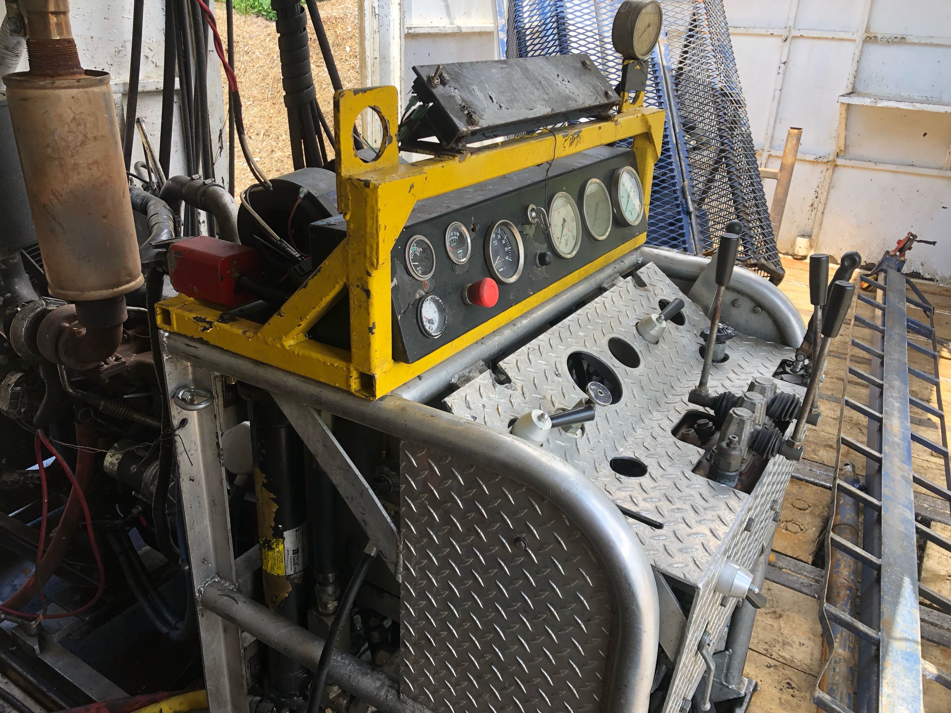HC2000